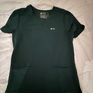 Figs British Racing Green Casma Three-Pocket Scrub Top